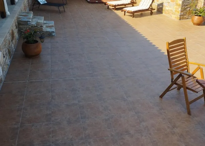 Lena - ανδροσ Villa Katakilos